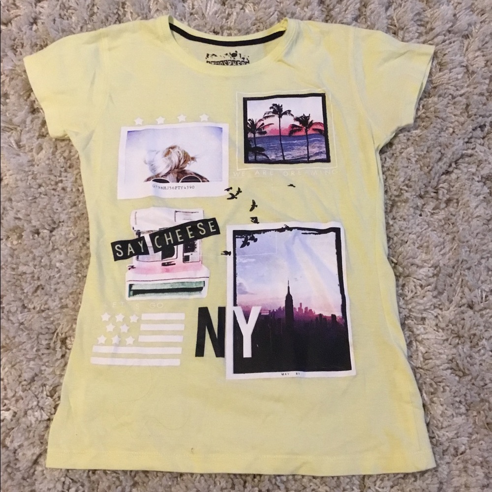 Girl’s T-shirt